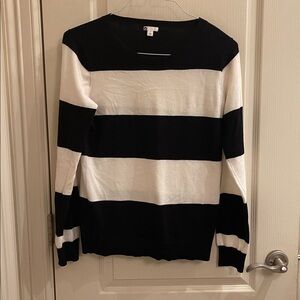 BP Black and White sweater